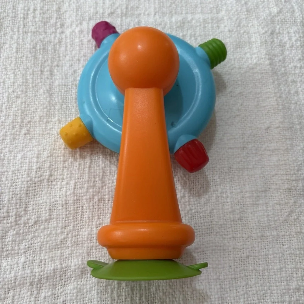 Infantino Stick and See Spinwheel Kaleidoscope Suction High chair Toy Rattle